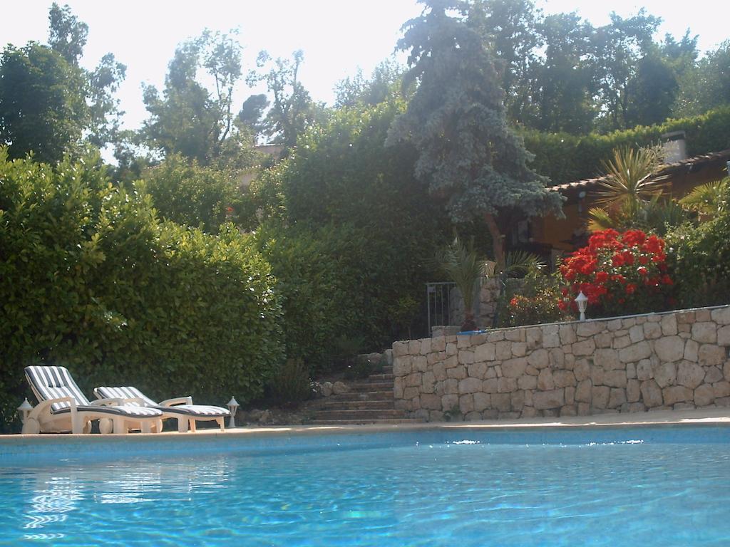 Maison D'Hotes Escale D'Azur Gattieres ภายนอก รูปภาพ